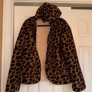 NWT leopard sherpa